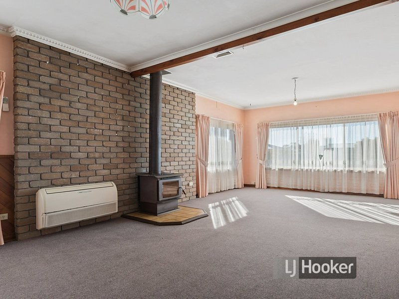 Photo - 24 Austin Street, Wynyard TAS 7325 - Image 3