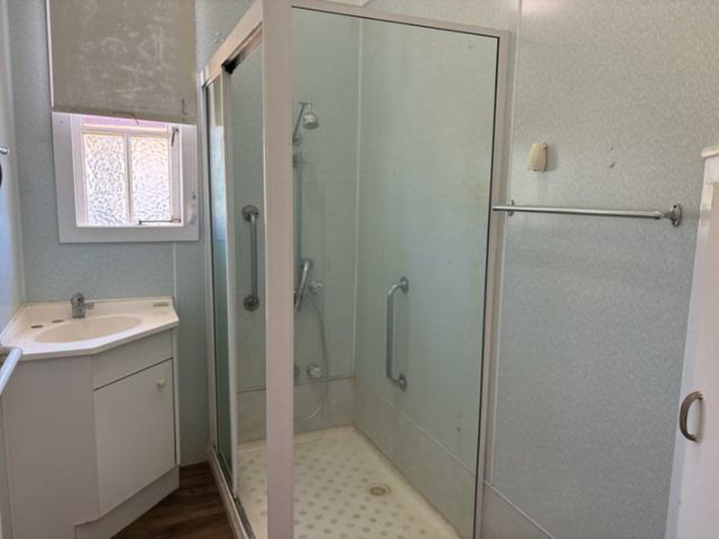Photo - 24 Avoca Street, Kingaroy QLD 4610 - Image 17