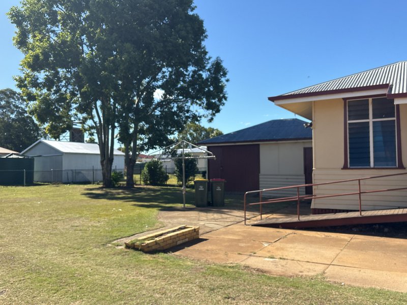 Photo - 24 Avoca Street, Kingaroy QLD 4610 - Image 20