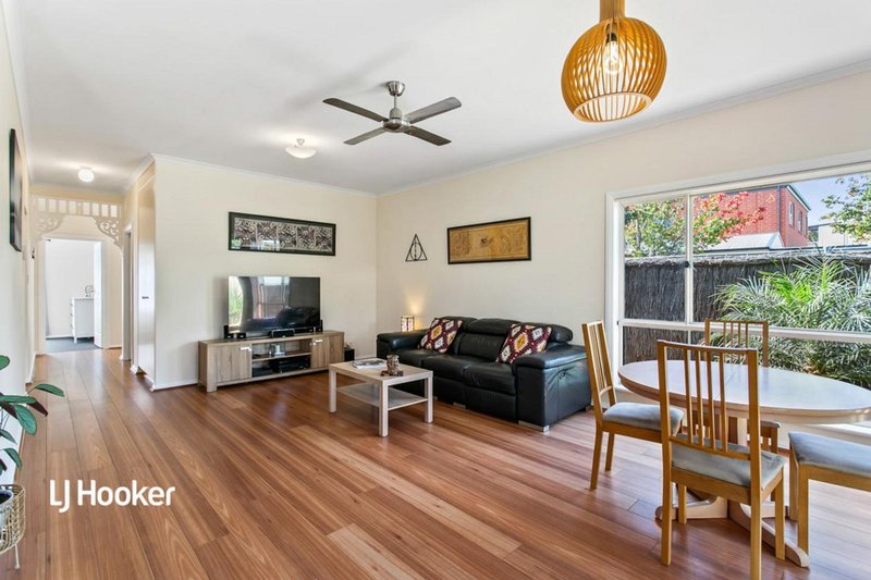 Photo - 24 Avocet Drive, Mawson Lakes SA 5095 - Image 3