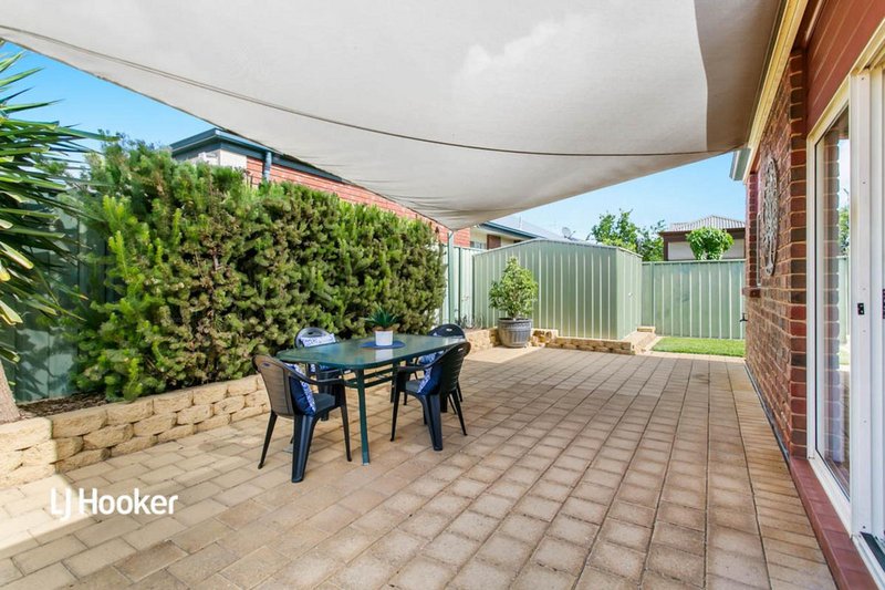 Photo - 24 Avocet Drive, Mawson Lakes SA 5095 - Image 10