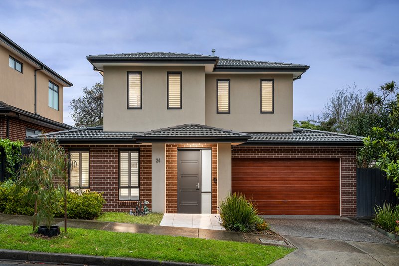 24 Avon Avenue, Mitcham VIC 3132