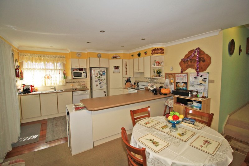 Photo - 24 Babinda Avenue, West Haven NSW 2443 - Image 2