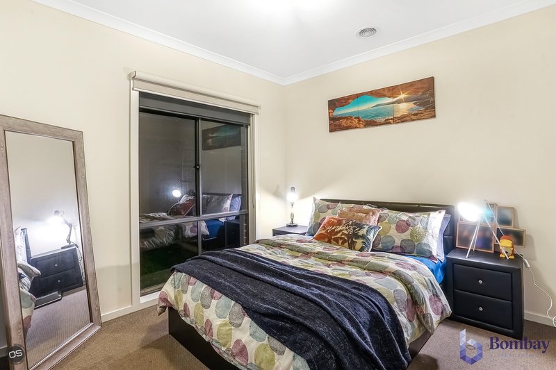 Photo - 24 Bandicoot Road, Craigieburn VIC 3064 - Image 17