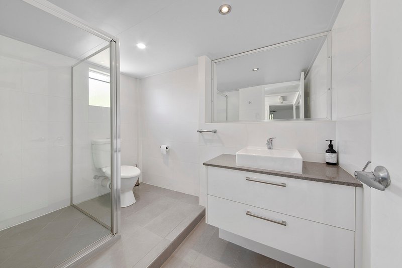 Photo - 24 Barry Street, Yeppoon QLD 4703 - Image 6