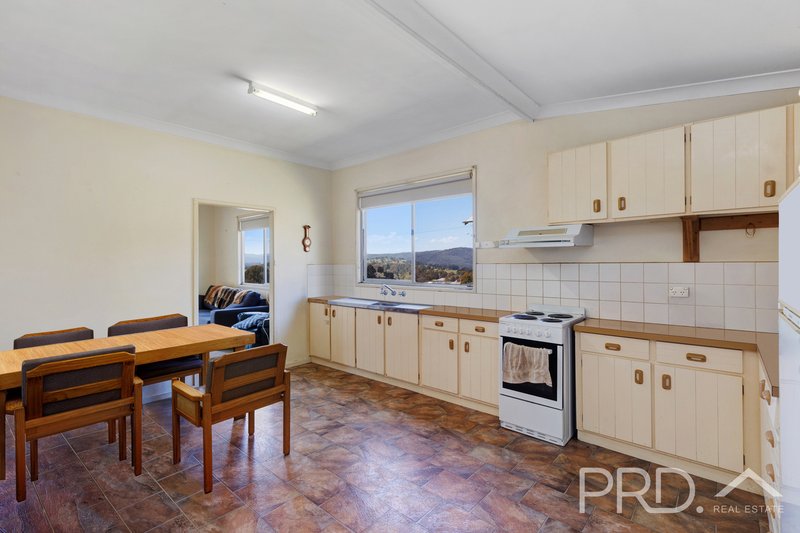 Photo - 24 Bartlett Street, Batlow NSW 2730 - Image 6