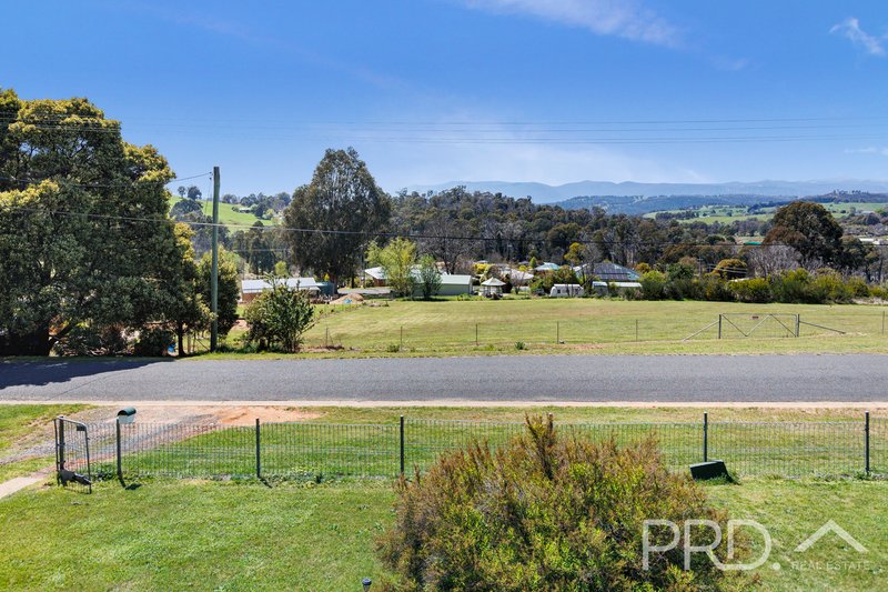 Photo - 24 Bartlett Street, Batlow NSW 2730 - Image 12