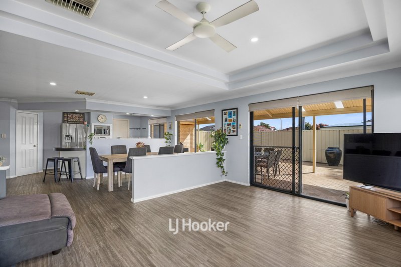 Photo - 24 Barton Drive, Australind WA 6233 - Image 13