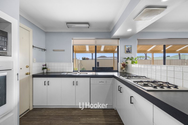 Photo - 24 Barton Drive, Australind WA 6233 - Image 14