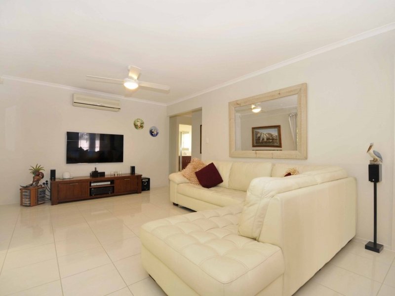 Photo - 24 Bayberry Cres , Warner QLD 4500 - Image 5