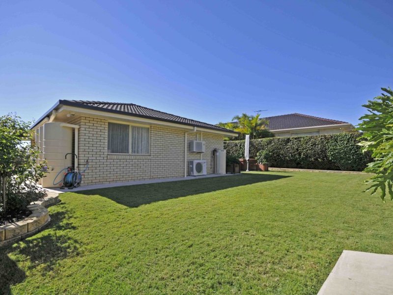 Photo - 24 Bayberry Cres , Warner QLD 4500 - Image 13