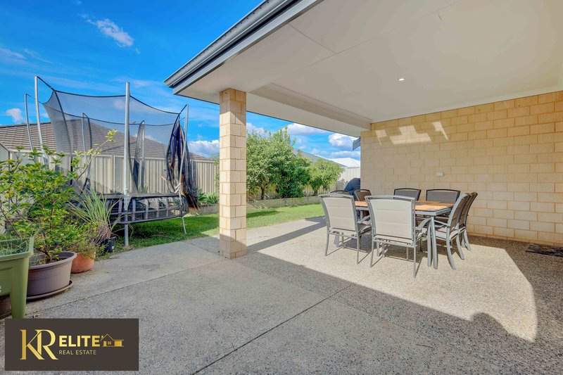 Photo - 24 Bayonne Corner, Piara Waters WA 6112 - Image 22