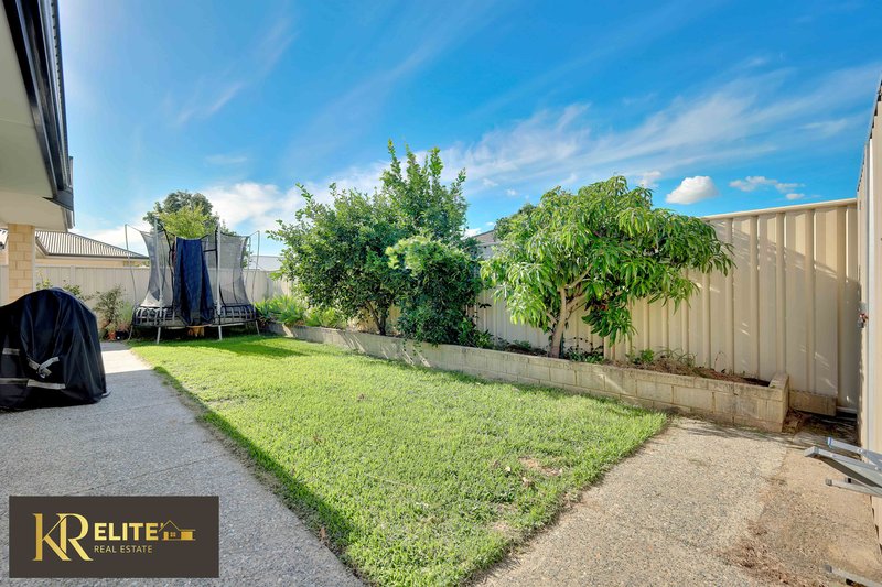 Photo - 24 Bayonne Corner, Piara Waters WA 6112 - Image 23
