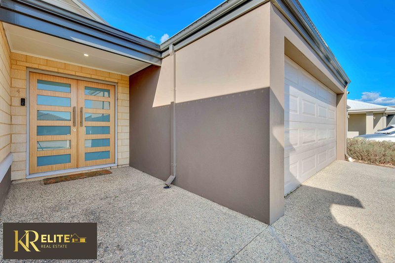 Photo - 24 Bayonne Corner, Piara Waters WA 6112 - Image 24