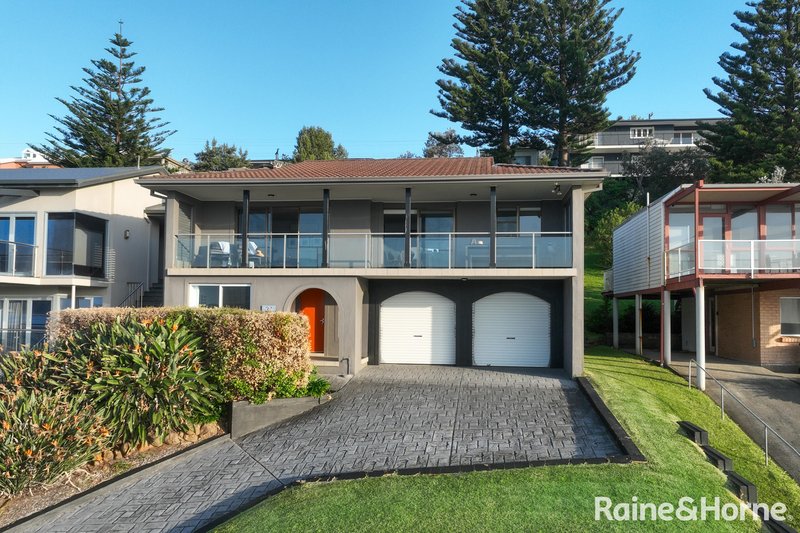 Photo - 24 Beach Road, Mollymook Beach NSW 2539 - Image 3