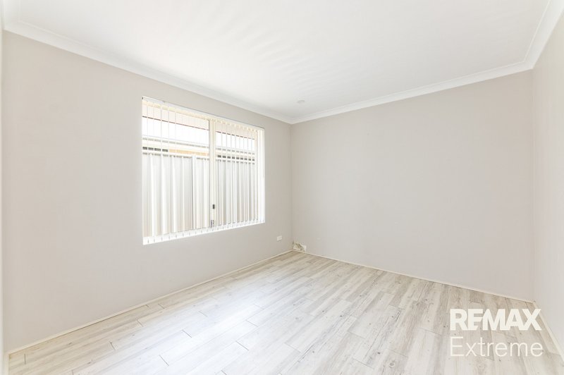 Photo - 24 Beauchamp Loop, Wellard WA 6170 - Image 19