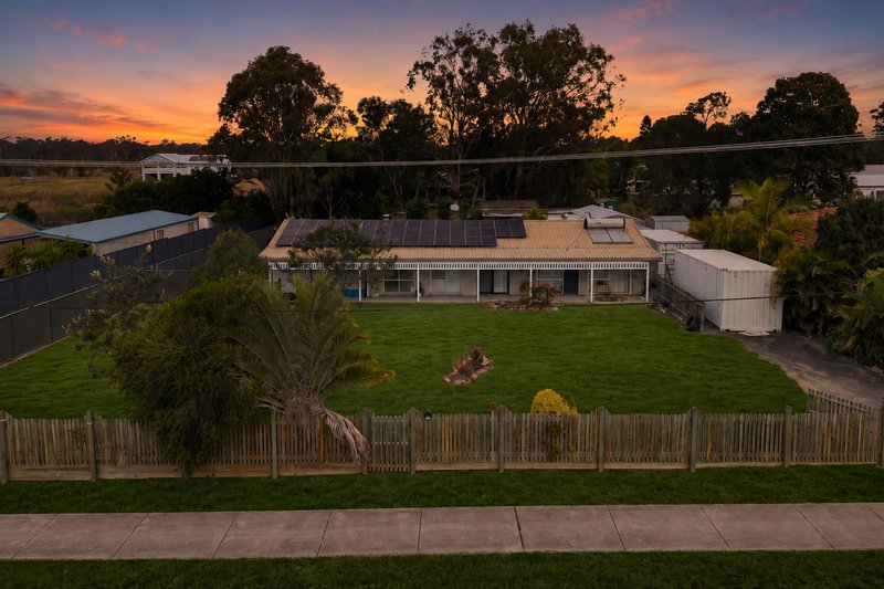 Photo - 24 Bell Street, Walloon QLD 4306 - Image 1