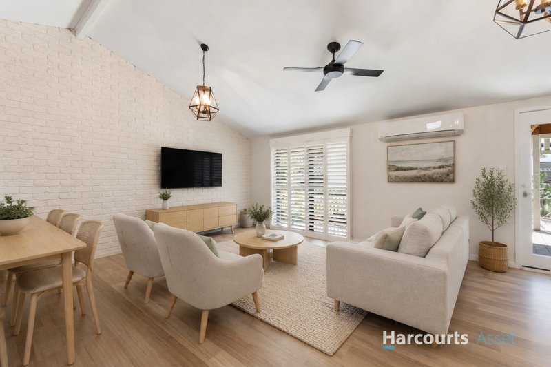 Photo - 24 Bell Street, Walloon QLD 4306 - Image 3