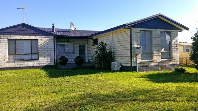 Photo - 24 Bennett Street, Bremer Bay WA 6338 - Image 12