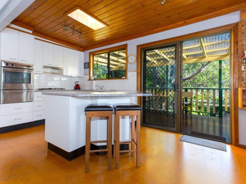 Photo - 24 Bennett Street, Dee Why NSW 2099 - Image 3