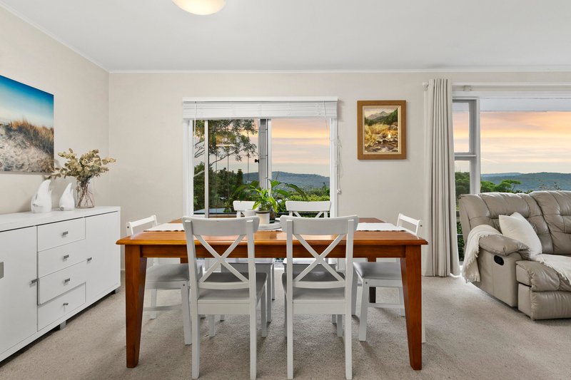 Photo - 24 Berith Street, Wheeler Heights NSW 2097 - Image 3