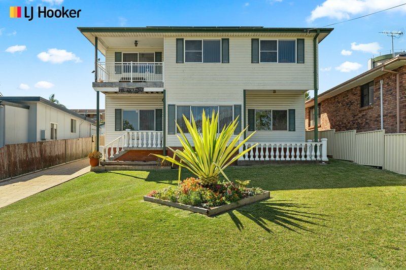 Photo - 24 Berrellan Street, Greenwell Point NSW 2540 - Image