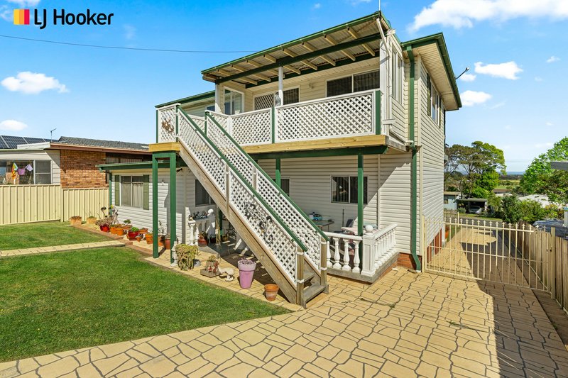 Photo - 24 Berrellan Street, Greenwell Point NSW 2540 - Image 3