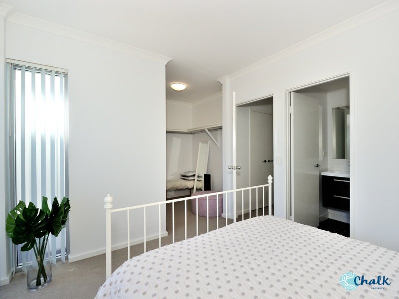 Photo - 2/4 Betano Rd , Rockingham WA 6168 - Image 11