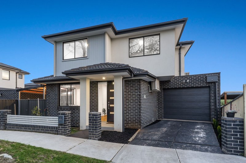 Photo - 24 Birdwood Avenue, Dandenong VIC 3175 - Image 2