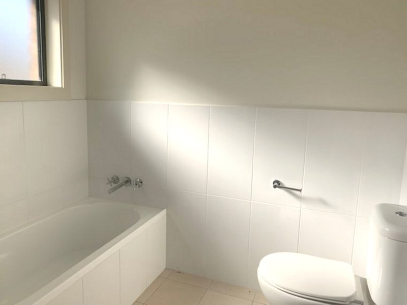 Photo - 24 Bluehaven Drive, Old Bar NSW 2430 - Image 6