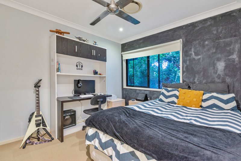 Photo - 24 Boambillee Drive, Coomera Waters QLD 4209 - Image 9