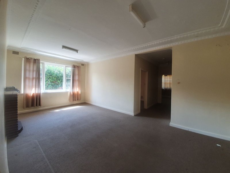 Photo - 2/4 Boomerang Street, Taree NSW 2430 - Image 2