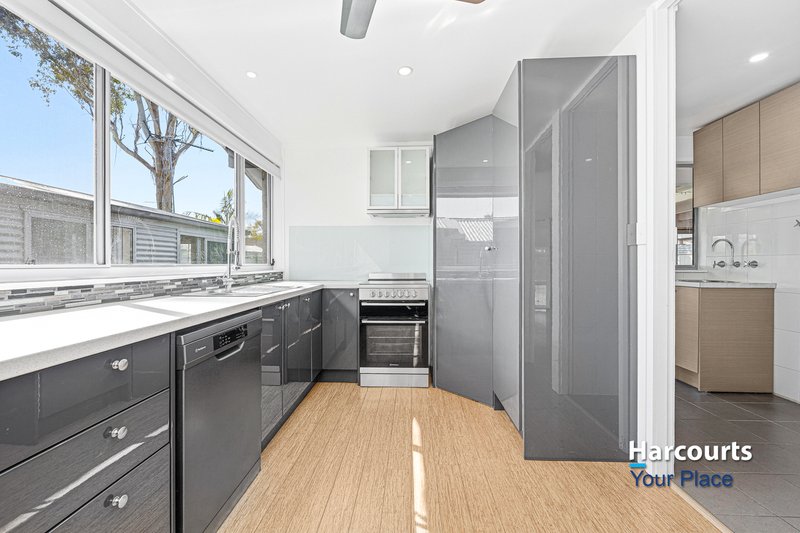 Photo - 24 Bradman Avenue, St Clair NSW 2759 - Image 7