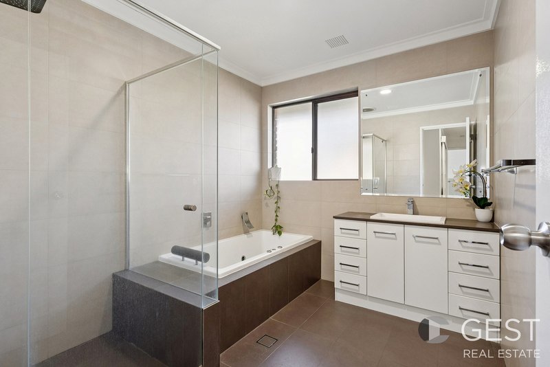 Photo - 24 Bramwell Road, Noranda WA 6062 - Image 25