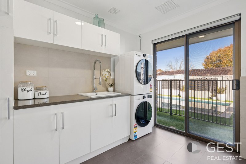 Photo - 24 Bramwell Road, Noranda WA 6062 - Image 26