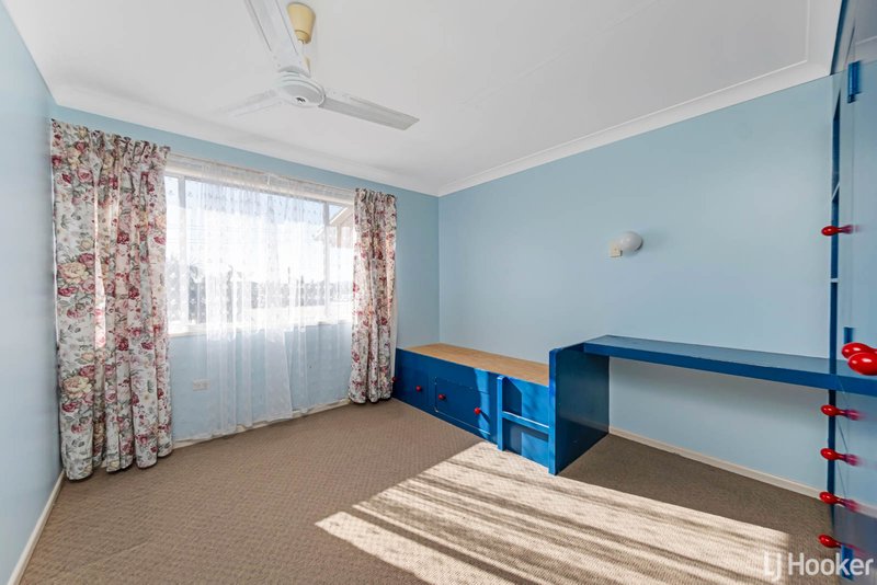 Photo - 24 Brazil Street, Norman Gardens QLD 4701 - Image 13