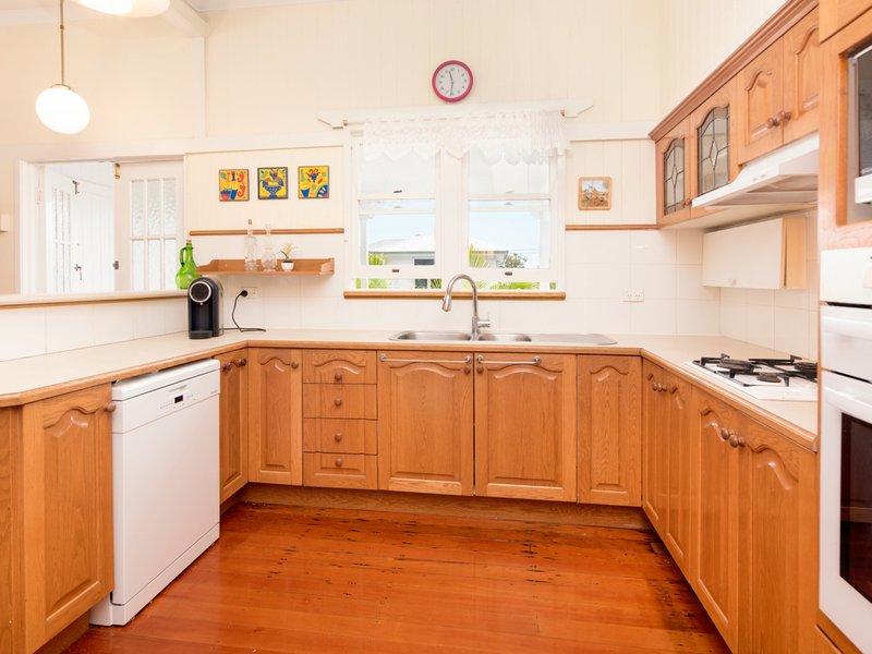 Photo - 24 Brentwood Street, Clayfield QLD 4011 - Image 7