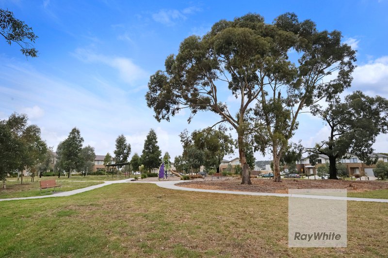 Photo - 24 Brightside Walk, Westmeadows VIC 3049 - Image 16