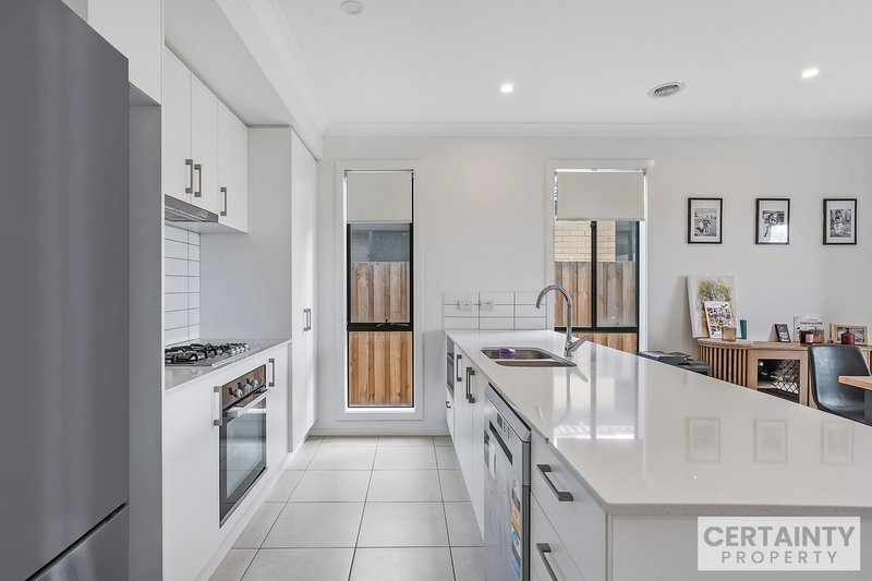 Photo - 24 Broberg Street, Wyndham Vale VIC 3024 - Image 4