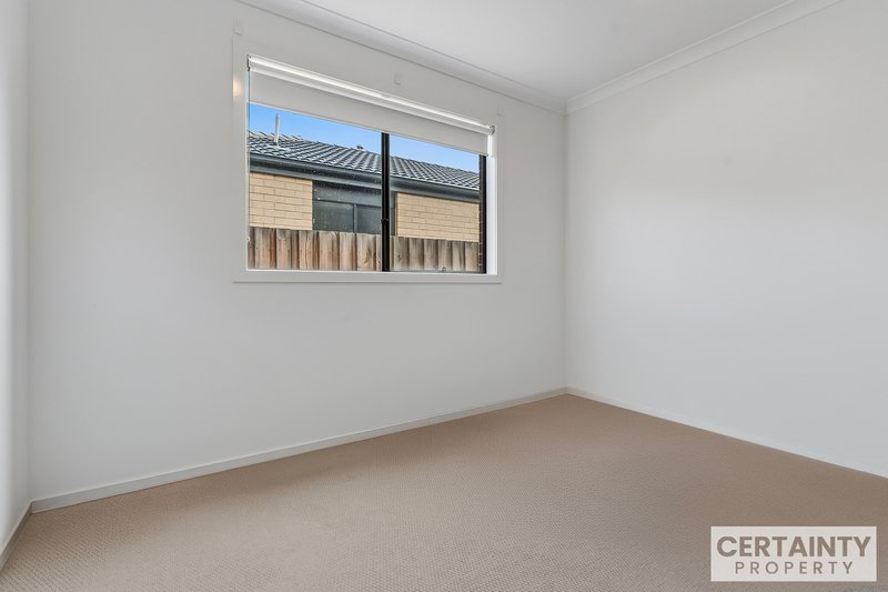 Photo - 24 Broberg Street, Wyndham Vale VIC 3024 - Image 15