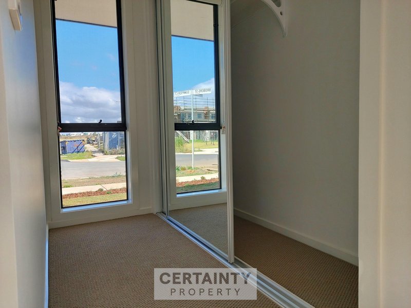 Photo - 24 Broberg Street, Wyndham Vale VIC 3024 - Image 16