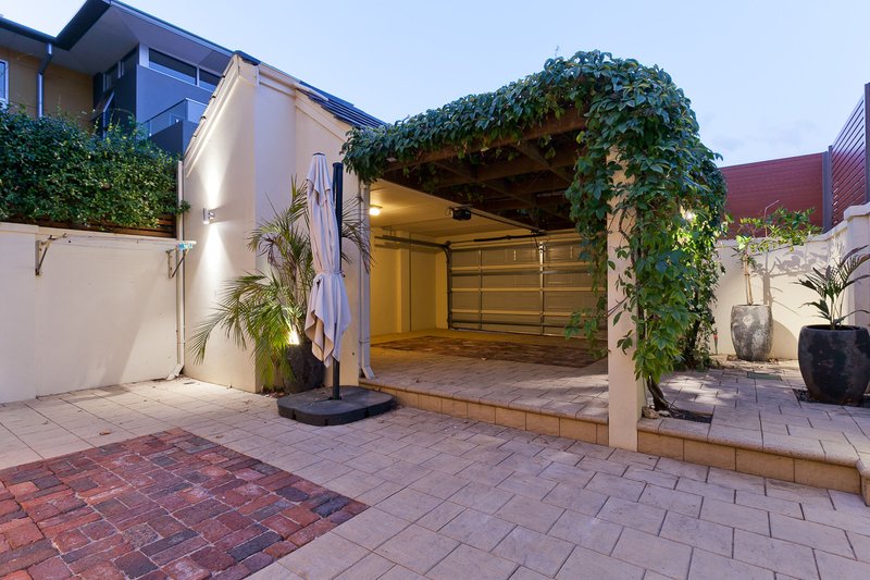 Photo - 24 Broome Street, Highgate WA 6003 - Image 9