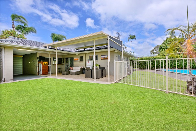 Photo - 24 Buna Street, Maroochydore QLD 4558 - Image 17