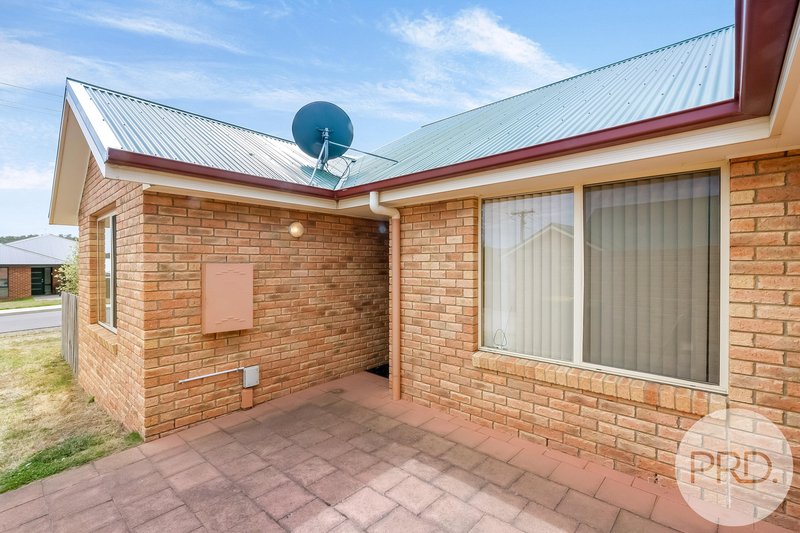 Photo - 2/4 Burnett Street, Sorell TAS 7172 - Image 7