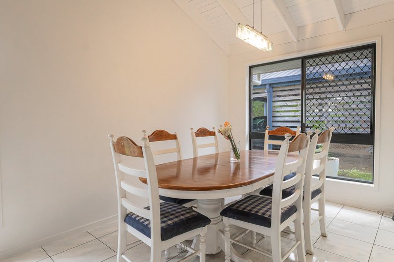 Photo - 24 Bursaria Street, Algester QLD 4115 - Image 3