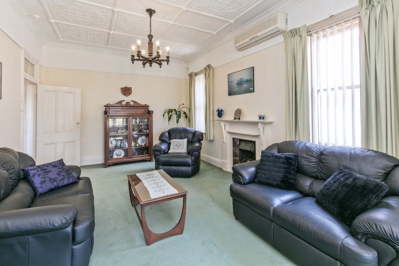 Photo - 24 Calypso Avenue, Mosman NSW 2088 - Image 5