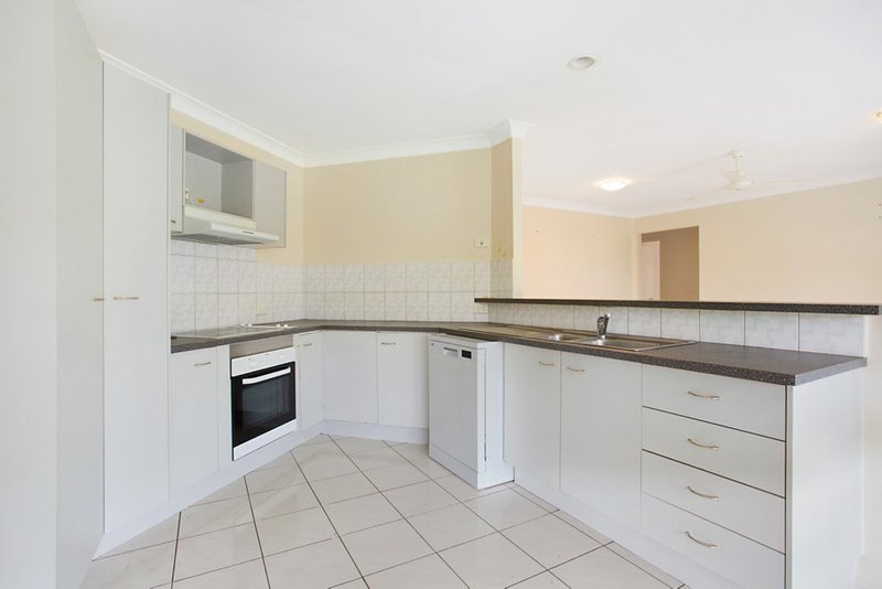 Photo - 24 Camberwell Circuit, Robina QLD 4226 - Image 4