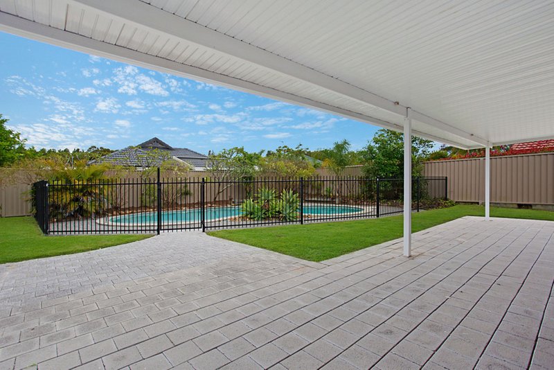 Photo - 24 Camberwell Circuit, Robina QLD 4226 - Image 9