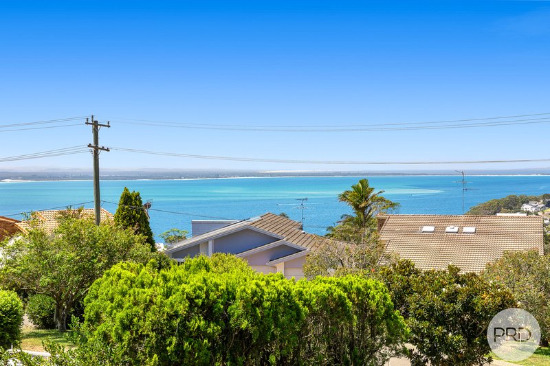 Photo - 24 Canomii Close, Nelson Bay NSW 2315 - Image 3