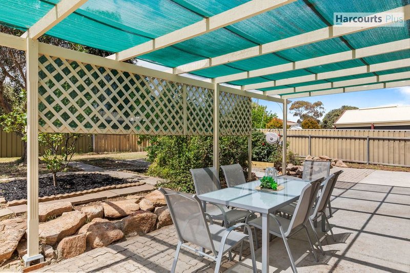 Photo - 24 Capella Drive, Hallett Cove SA 5158 - Image 17